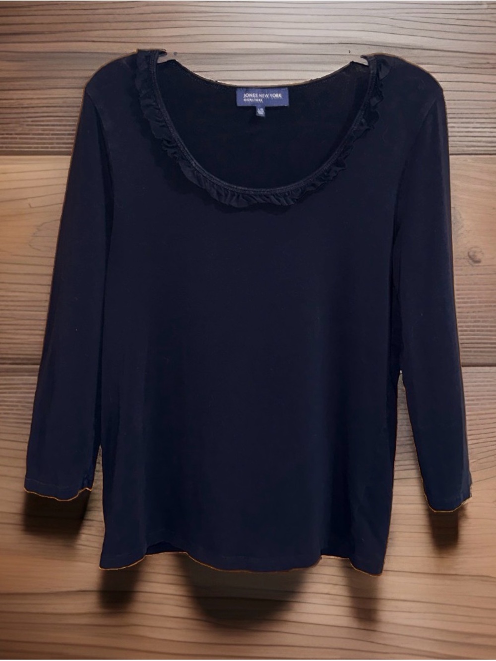 Jones New York Signature Women’s Black Ruffle Scoop Neck Knit Top-L-EC